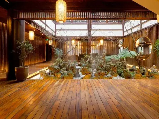 Zizai Inn