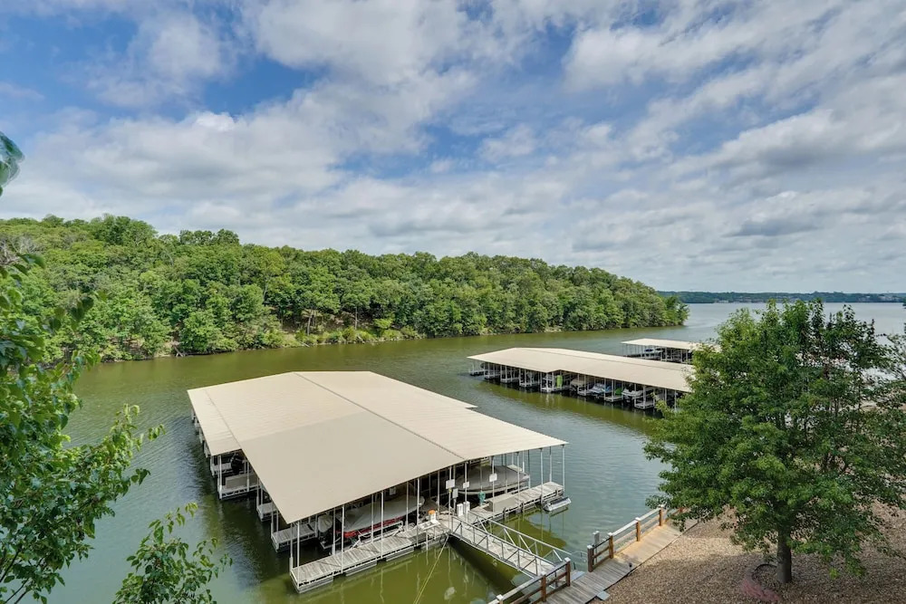 Tranquil Osage Beach Condo w/ Waterfront Decks!