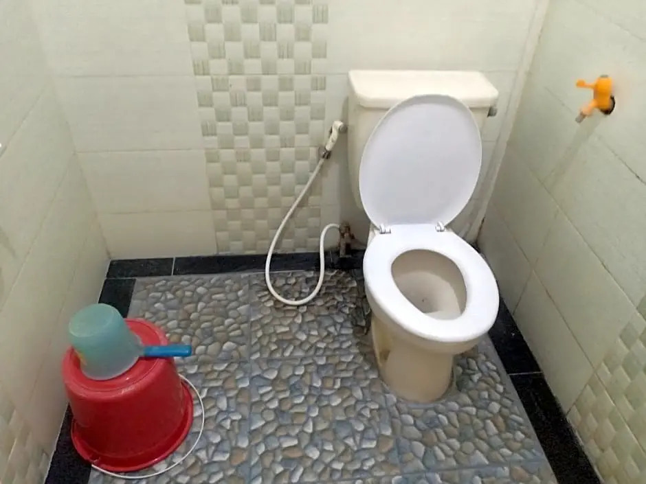Wisma MVA Ciparigi Indah Mitra RedDoorz