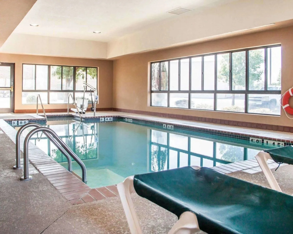 Holiday Inn Express & Suites Weatherford by IHG