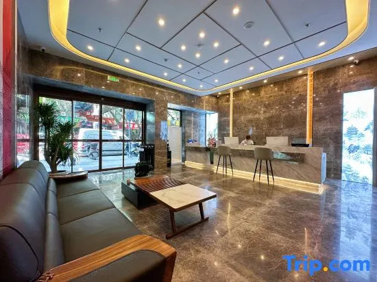 Tumadil Hotel (City Center Square Branch)