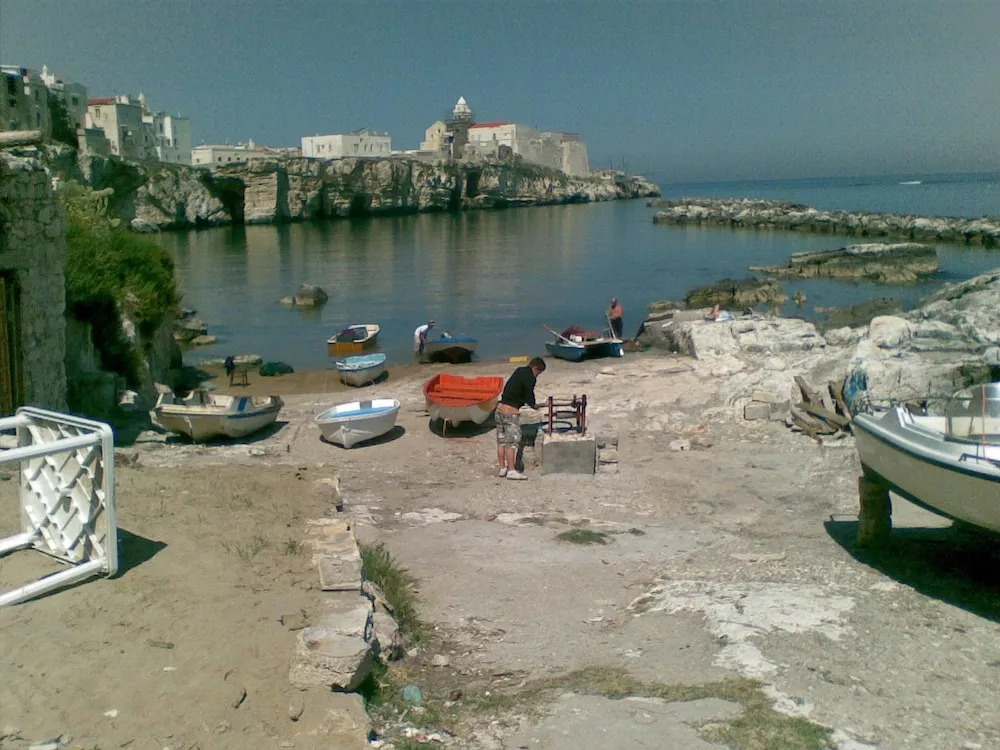 House With 2 Bedrooms in Vieste, With Wonderful sea View, Terrace and Wifi Near the Beach