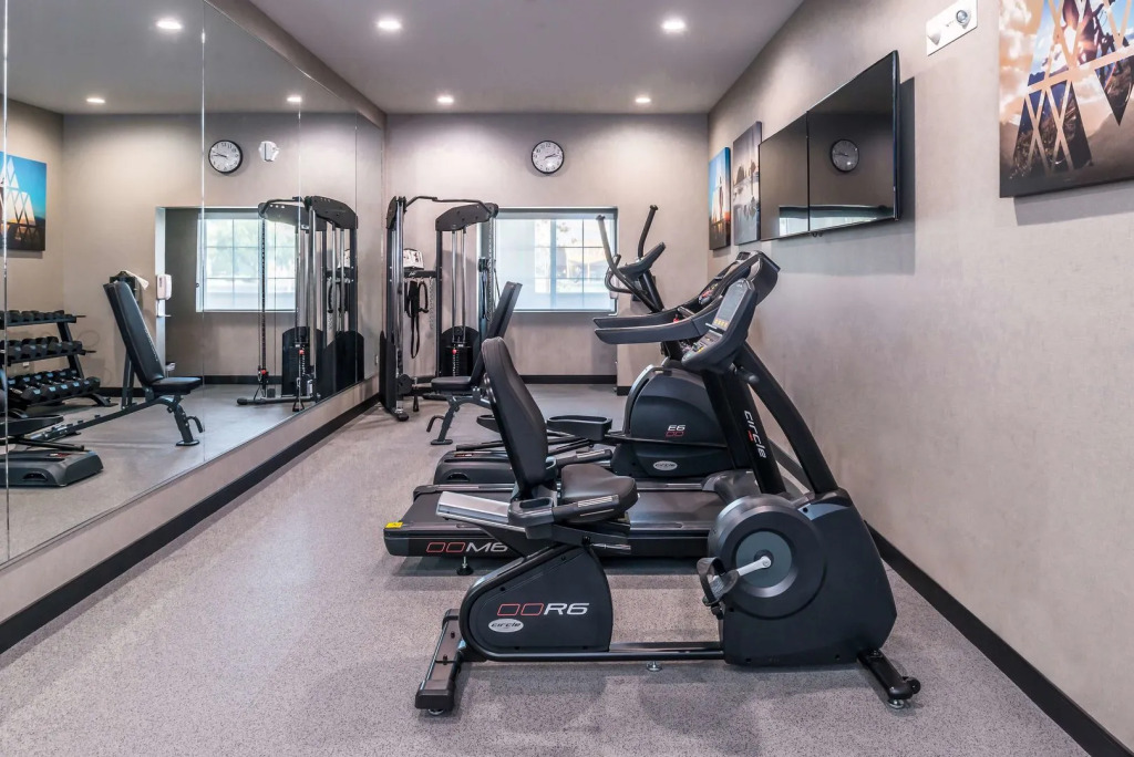 Best Western Plus Temecula Wine Country Hotel & Suites
