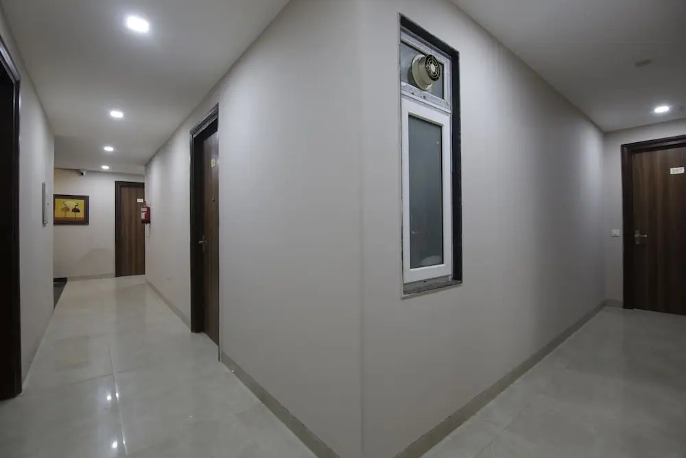 Lime Wood Stay - Studio Apartment