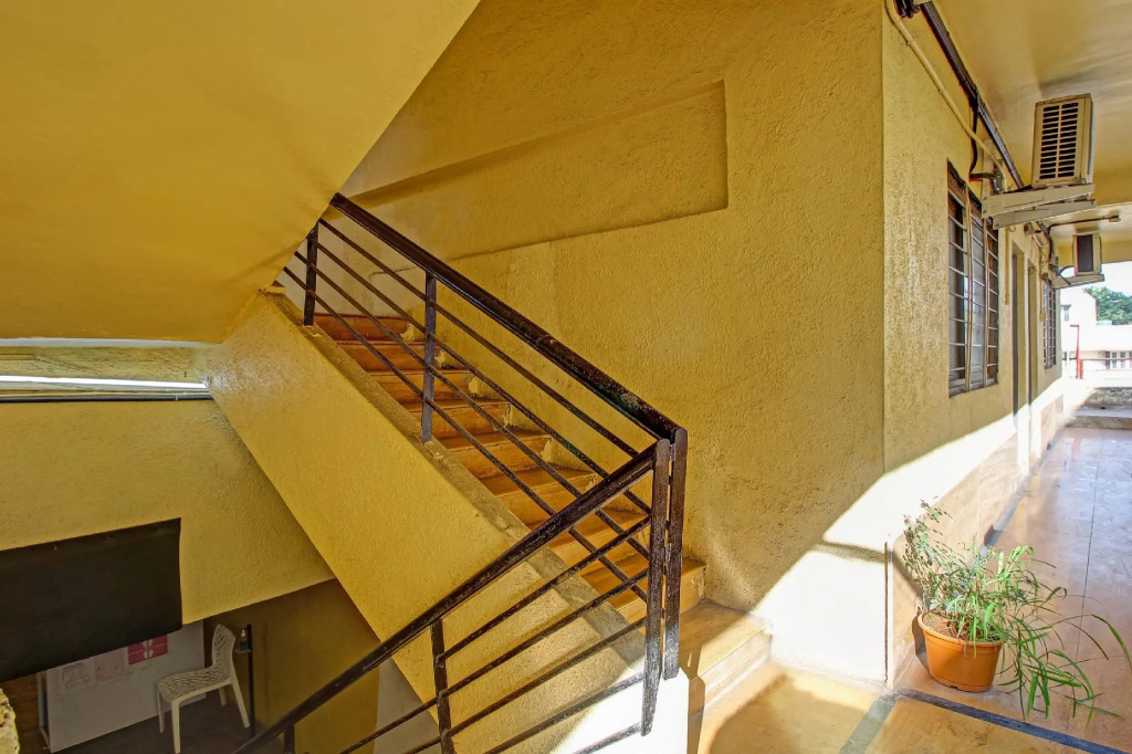 OYO Home 78031 Ar Rooms