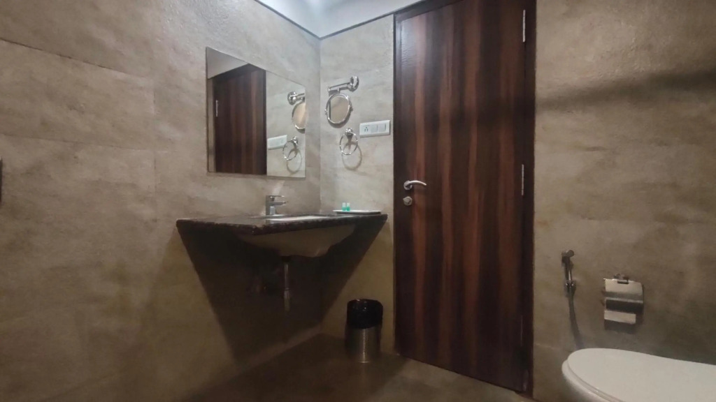 Hotel Sach Regency