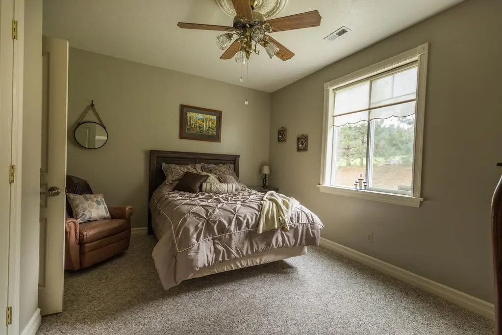 American Country Bed & Breakfast
