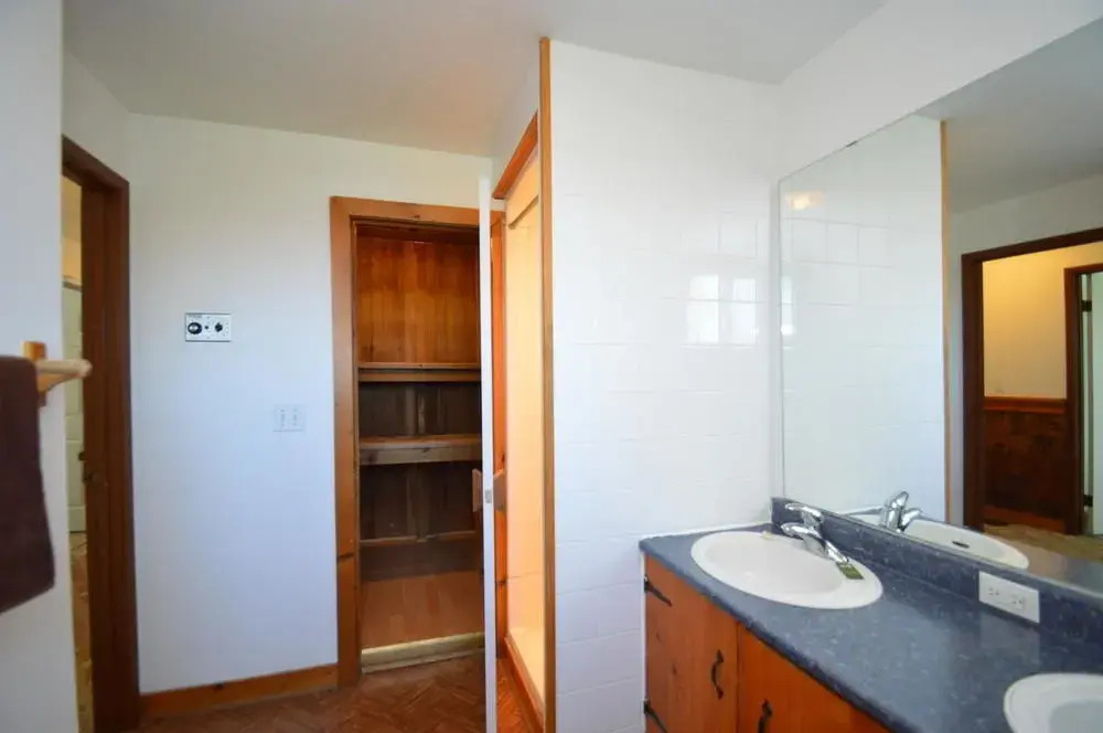 6 Bed Blue Mountain Chalets