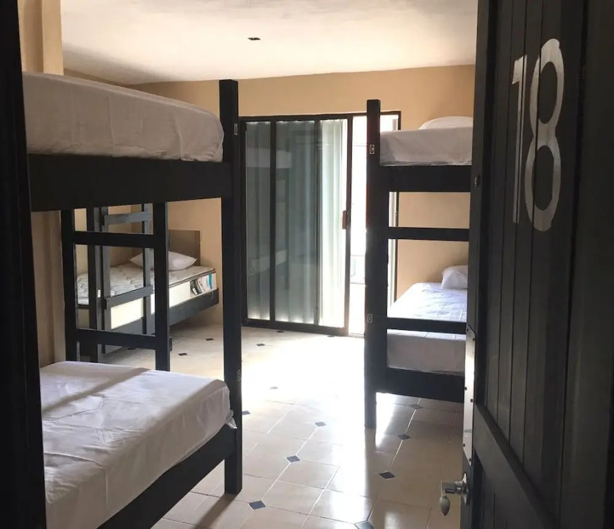 Deja Hostel