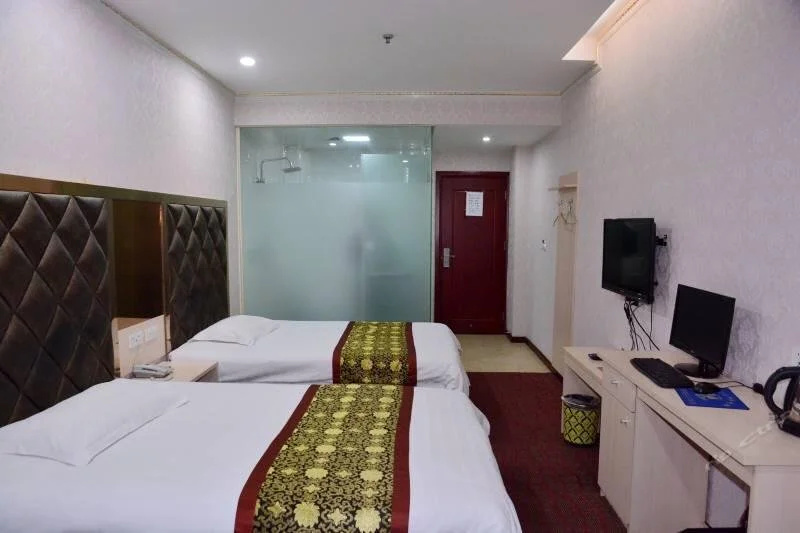 Yunxian Tianan , Power Hotel