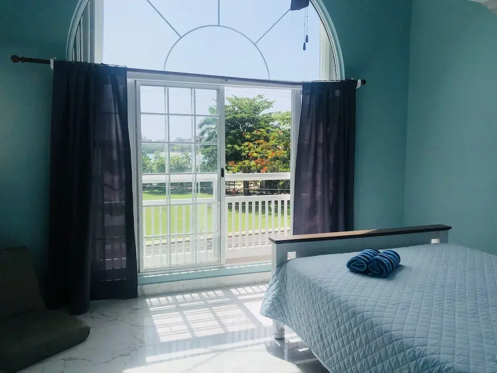 Luxury Guesthouse And Rooms The Lagoons