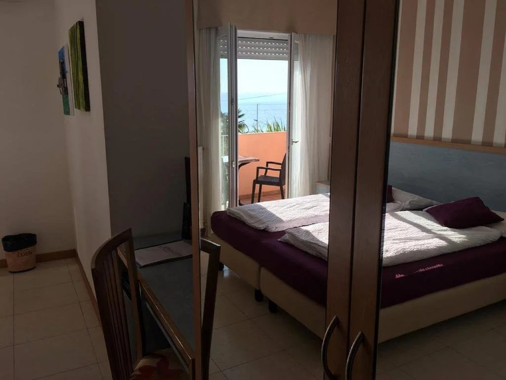 Hotel Eden