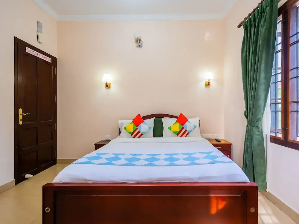 OYO 14948 Home Serene Stay Fort Kochi