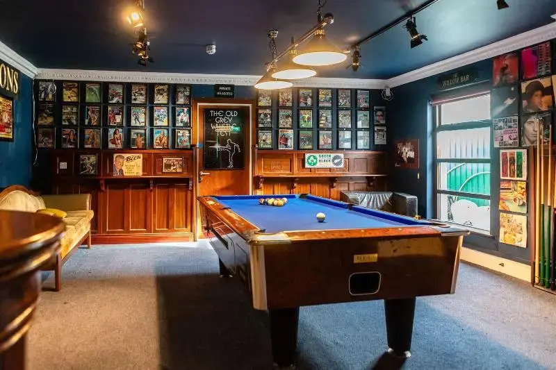 Gleesons Townhouse Booterstown