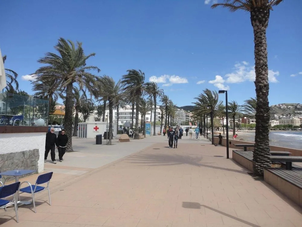 Aparthotel Els Molins