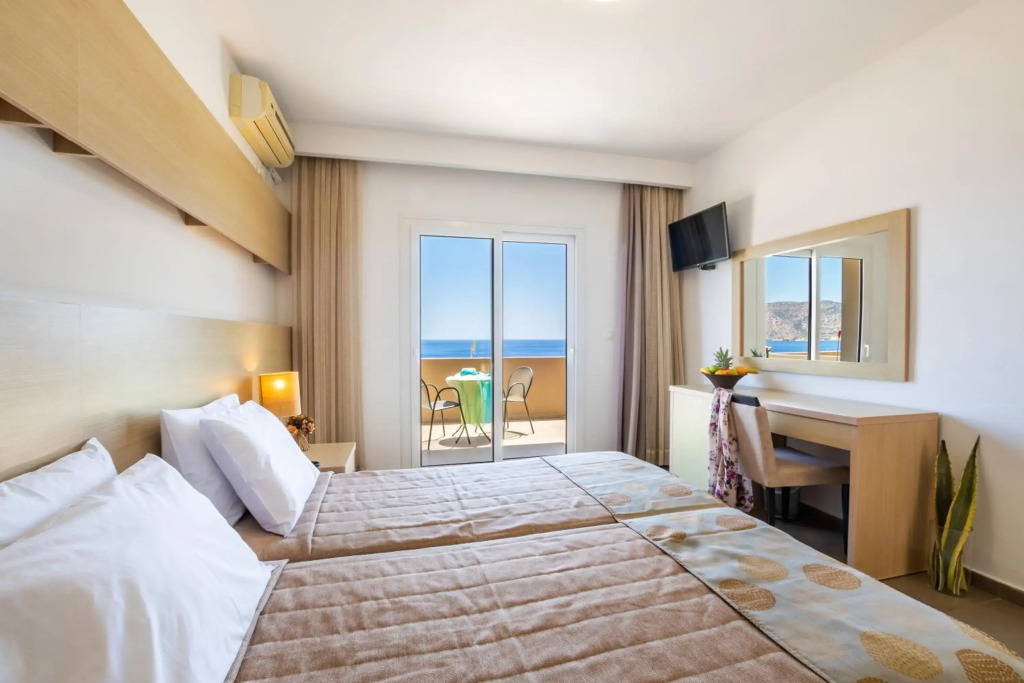 Apolis Beachscape Hotel