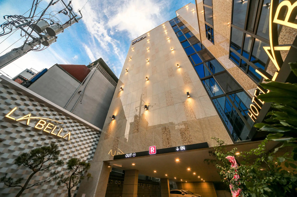 Daegu Dongseongro Hotel Labella