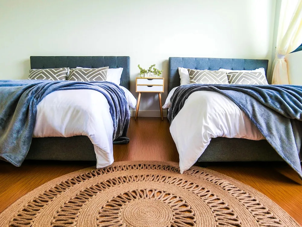 The Hub Service Apartment