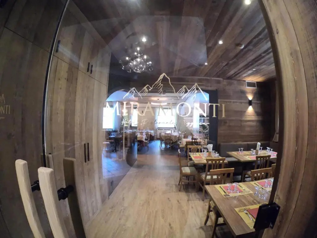 Hotel Ristorante Miramonti