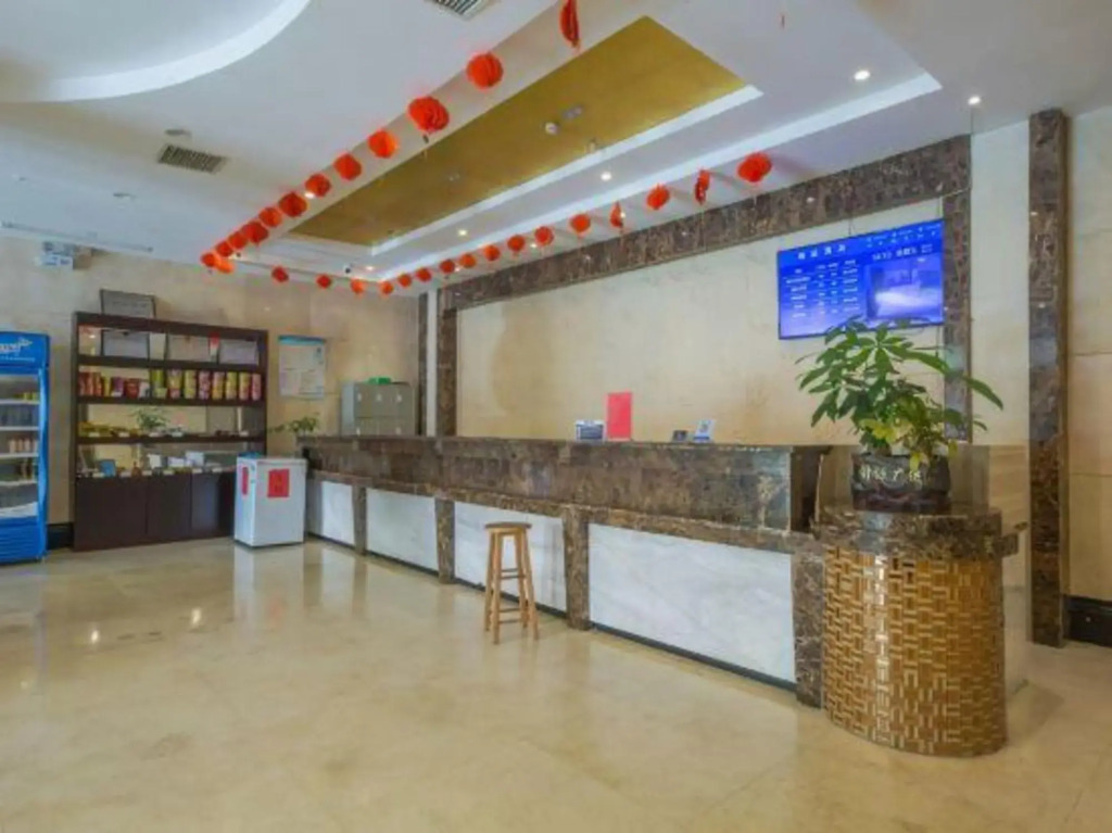 Pin Hotel