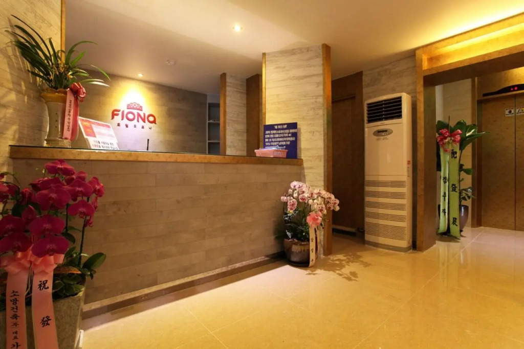 Fiona Hotel