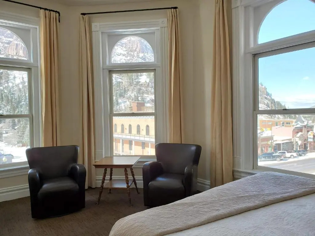 Hotel Ouray - for 12 years old and over