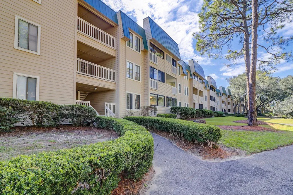 239 Beach City Road Condo Unit 1107