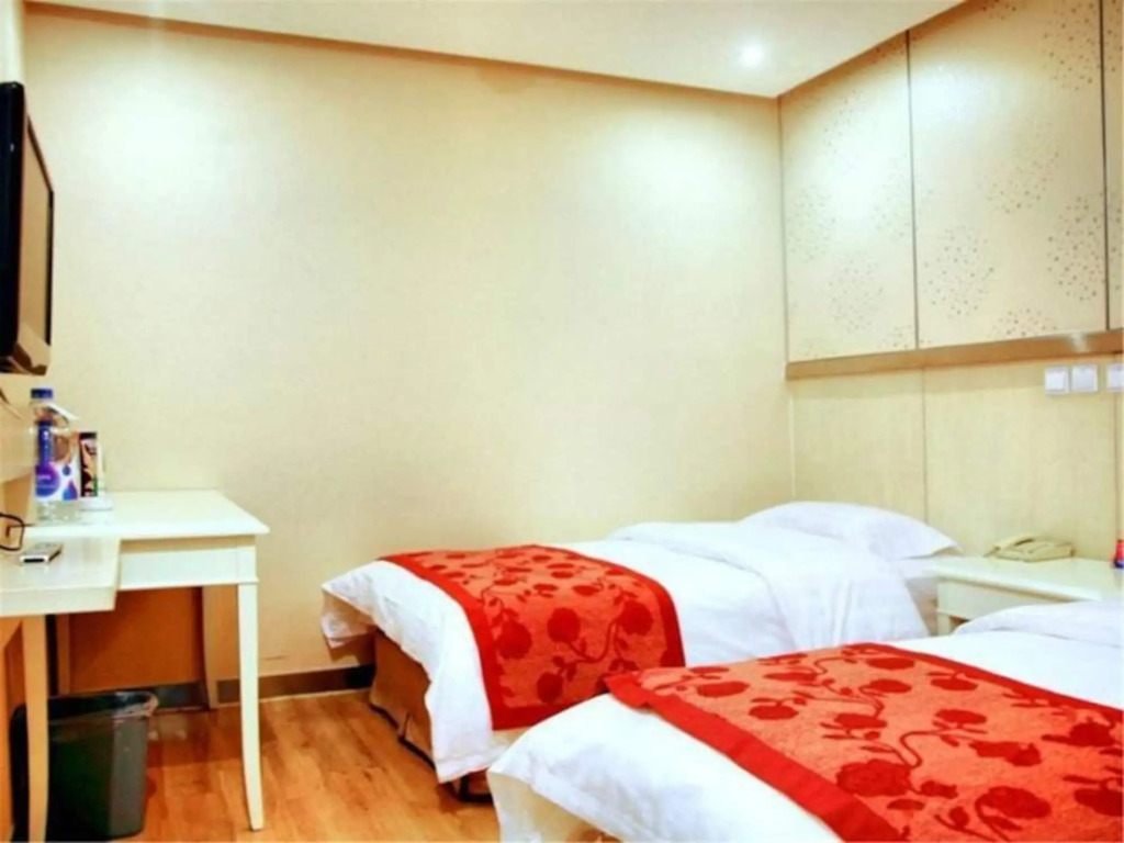 Wancheng Huafu International Hotel