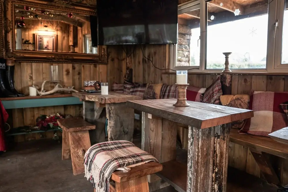 Greenvale Cabins
