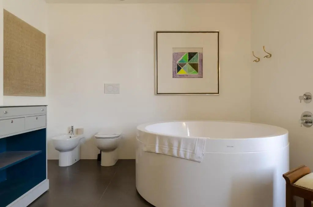 JOIVY Exclusive 3-bedroom flat near Cathedral of Genoa