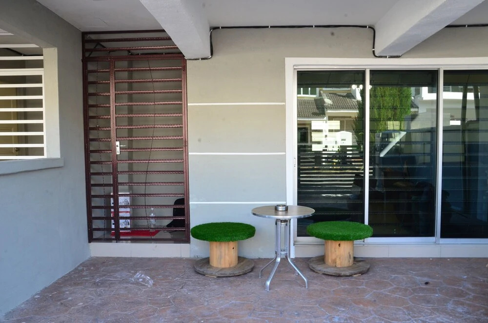 The Woodz Homestay - 2 Storey House
