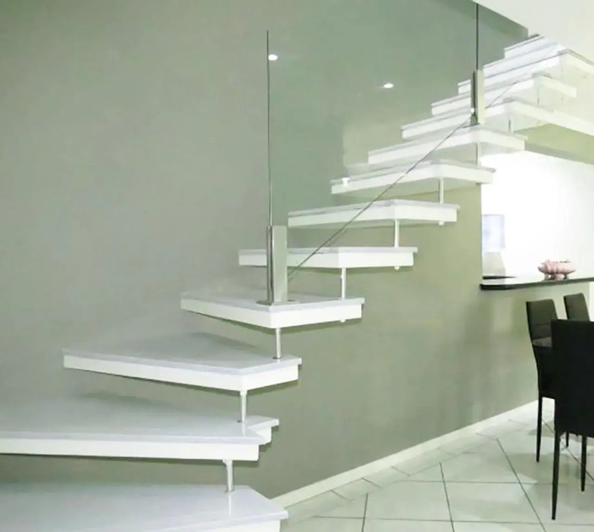 4 bedroom Penthouse with a private swimming pool!