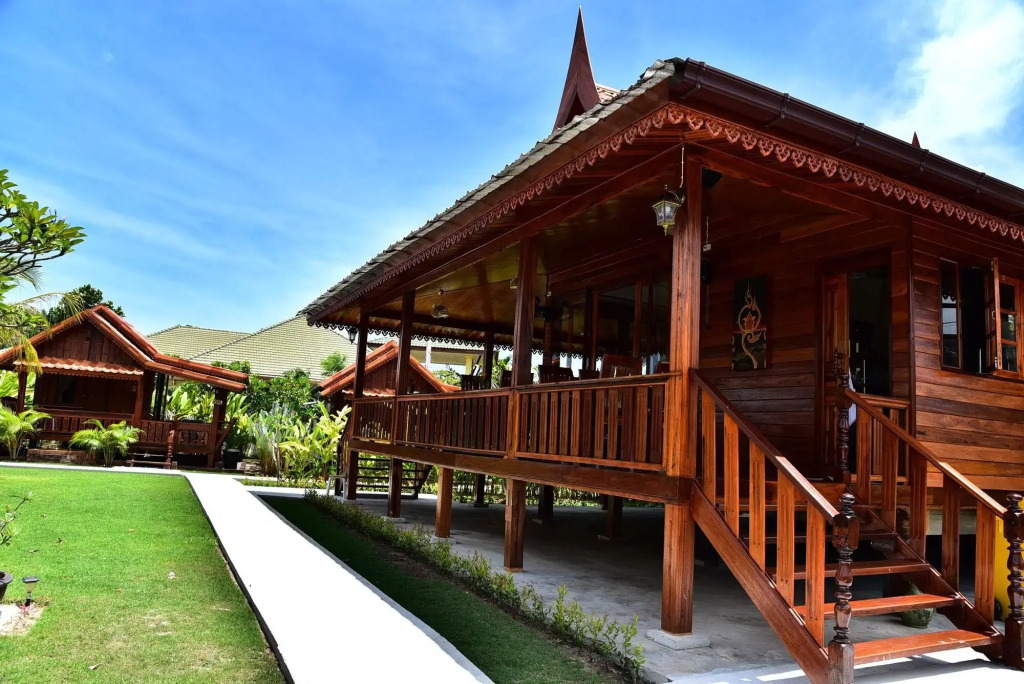 Thai House Resort