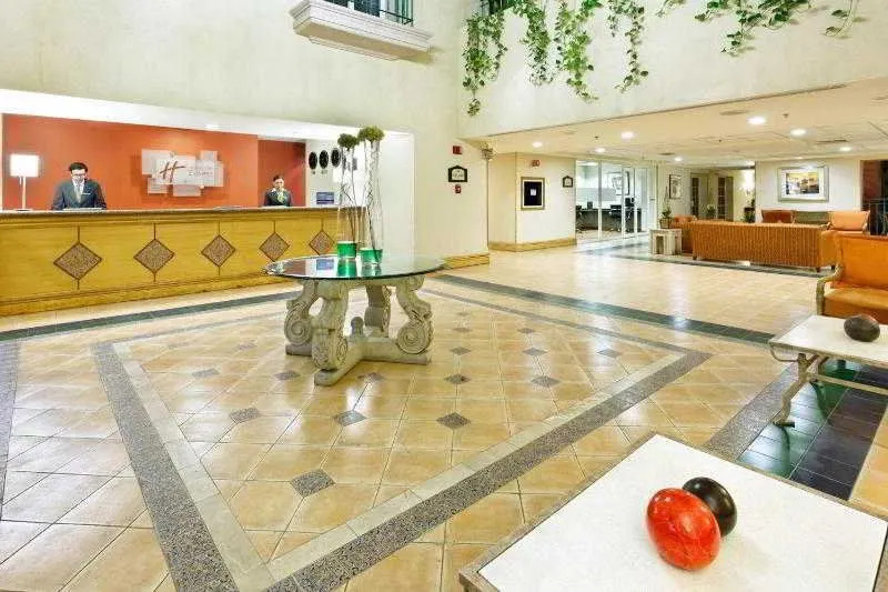 Holiday Inn Express