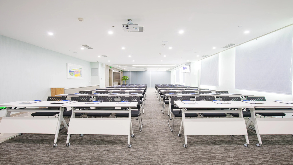 Holiday Inn Express Chifeng Hongshan by IHG