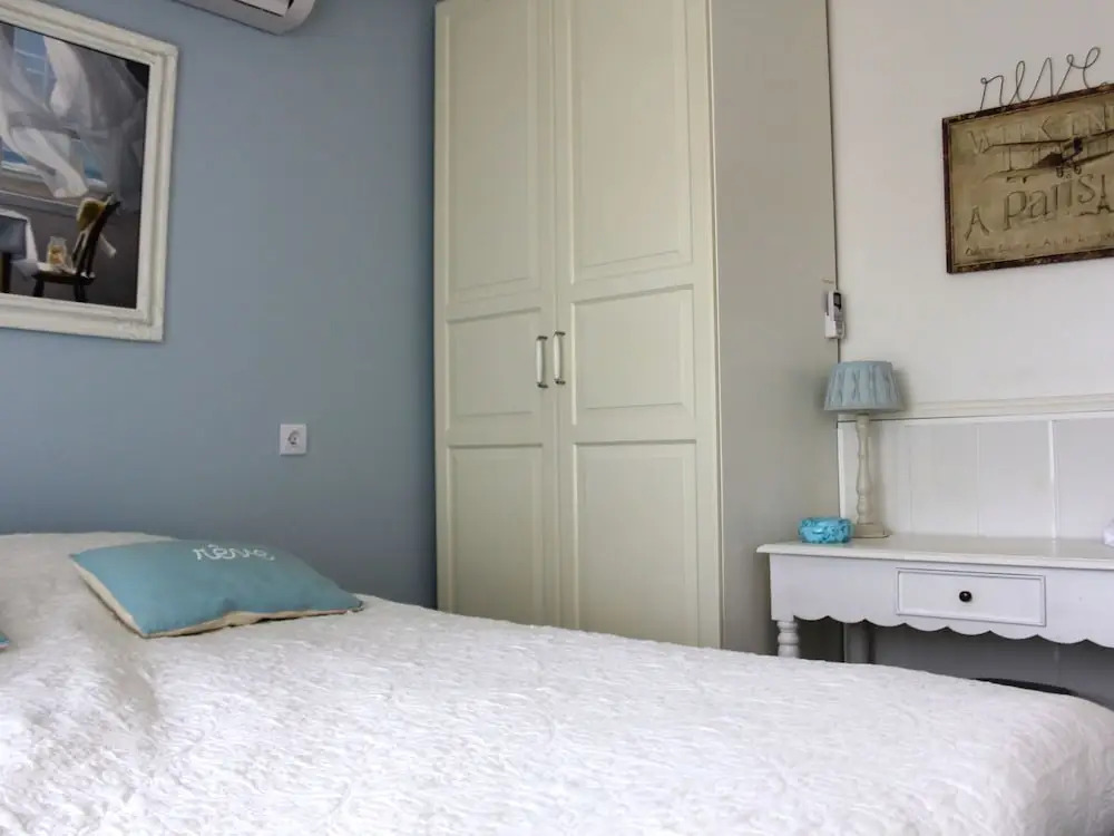 Inviting Apartment in South of France Near the Sea