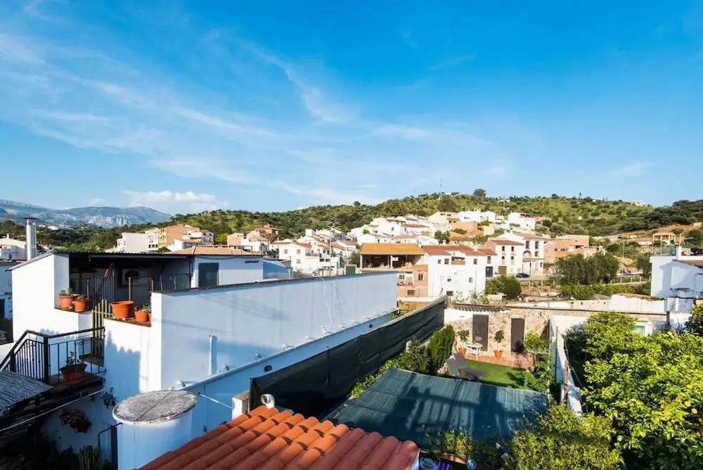 House with One Bedroom in Riogordo, with Wonderful Mountain View, Private Pool And Furnished Garden