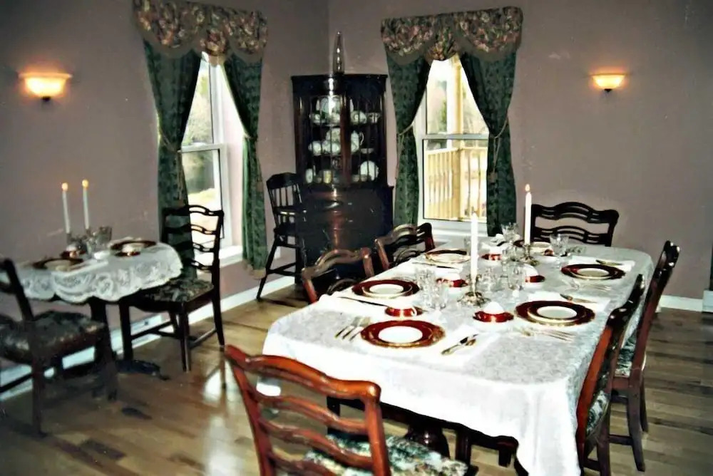 New Horton Lake Inn