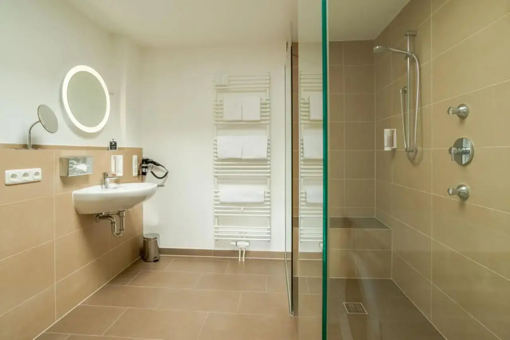 ANA Suites Augsburg City Center - Self-Service-Hotel