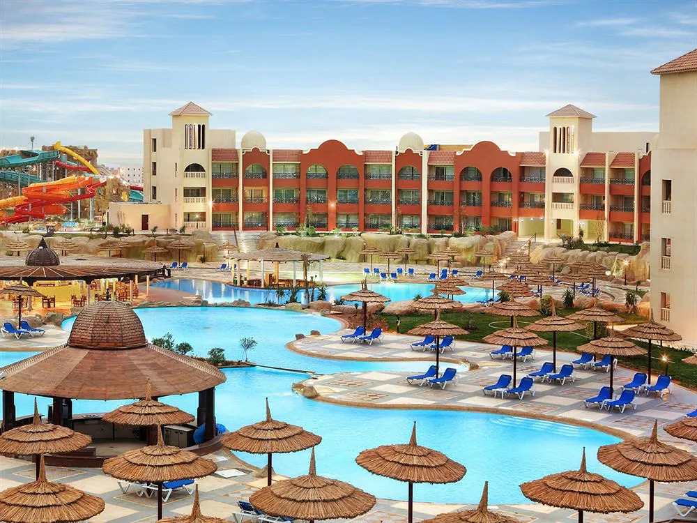 Tirana Aqua Park Resort