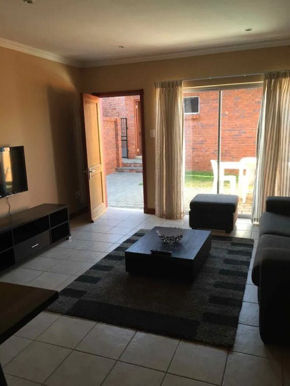 Furnished Apartment Long Or Short Bloemfontein