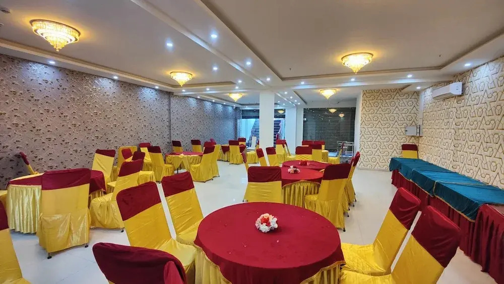 Hotel Royal Regency