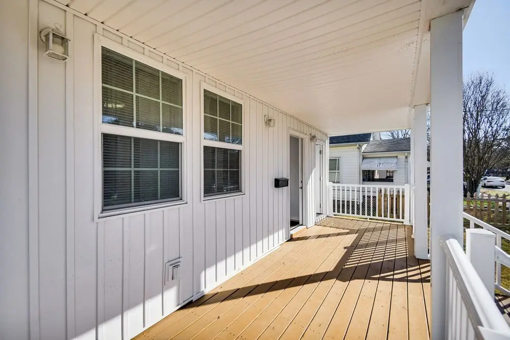 2 Mi to Naval Base: Walkable Norfolk Retreat