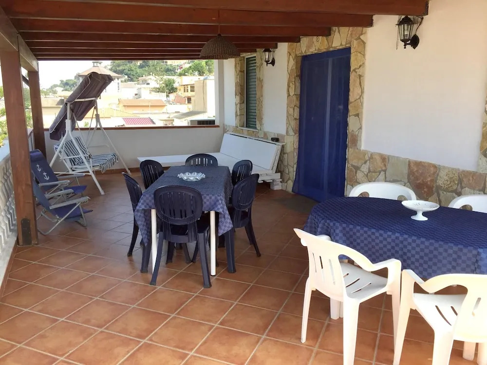 Apartment With 4 Bedrooms in Alcamo Marina, With Wonderful sea View, F