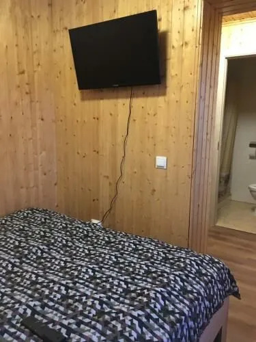 Mini-hotel 2-4