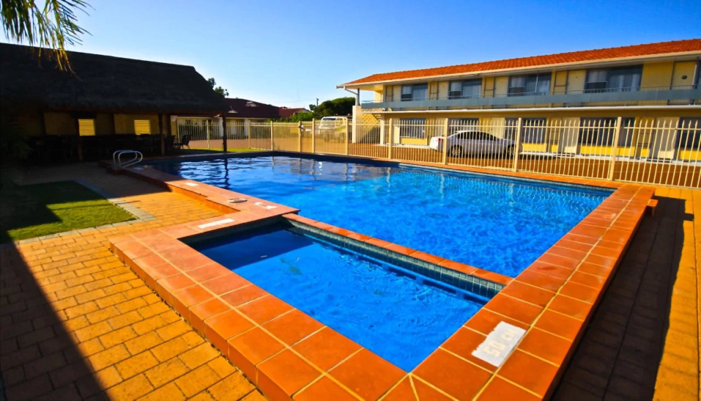Bunbury Motel and Apartments