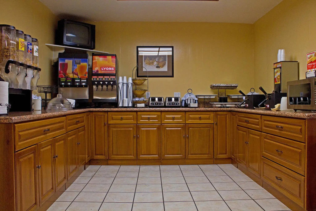 Best Western Village Inn