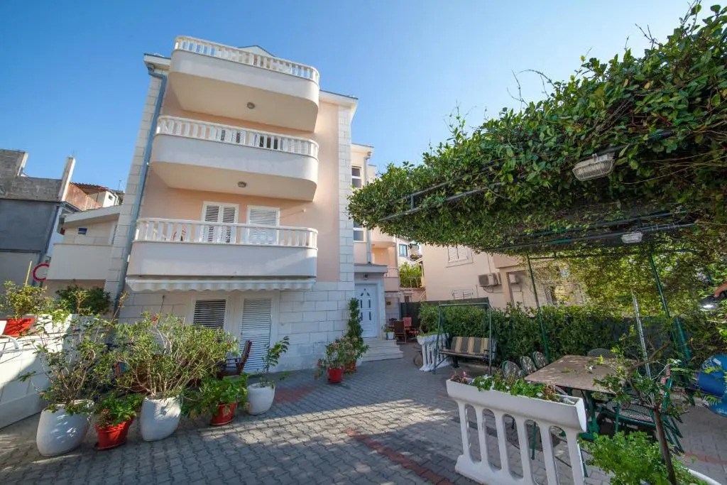 Vila Promajna 3