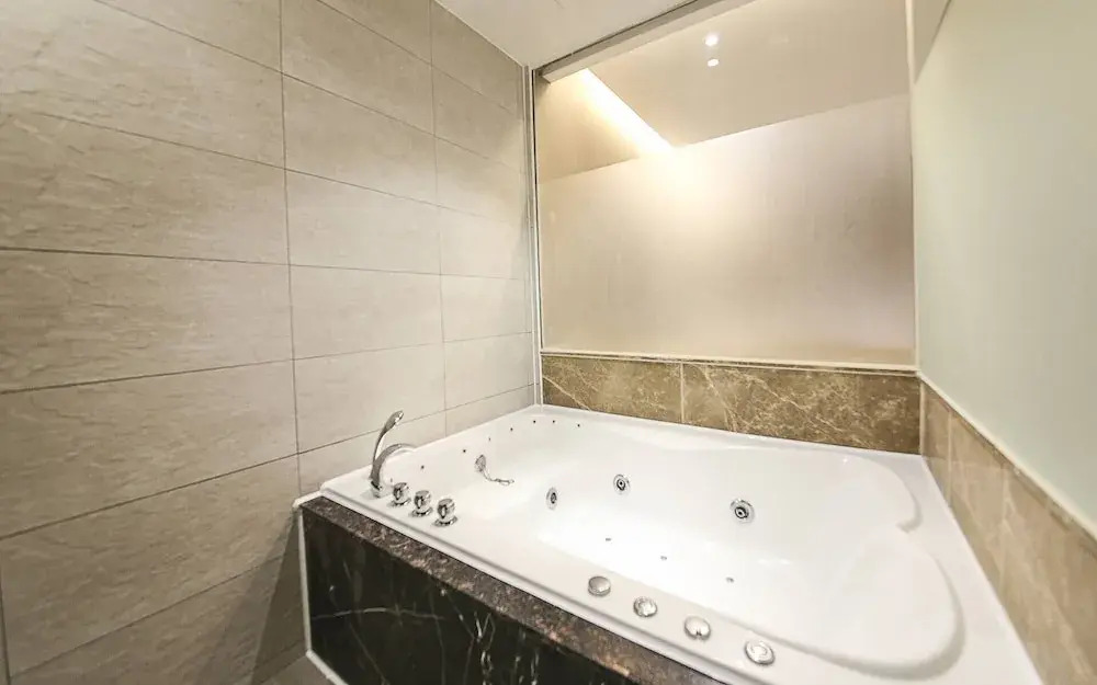 Hotel Azit - Sinsigaji