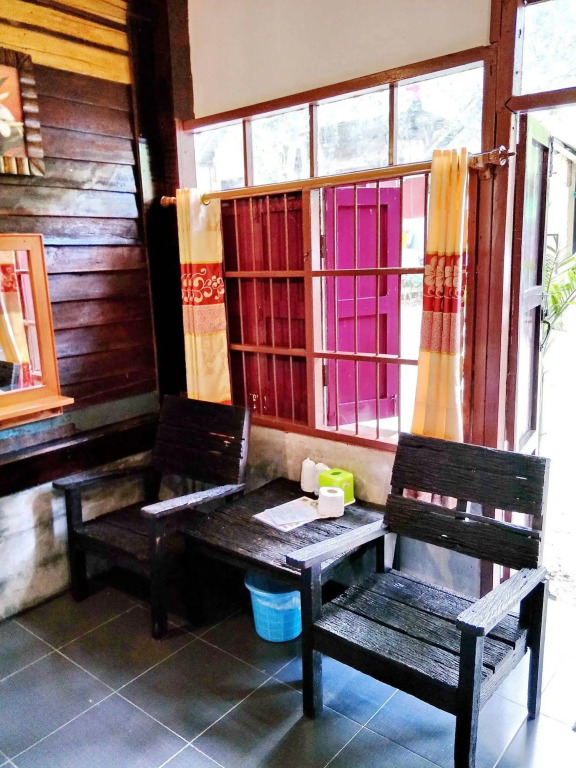Tuk Tuk Guesthouse